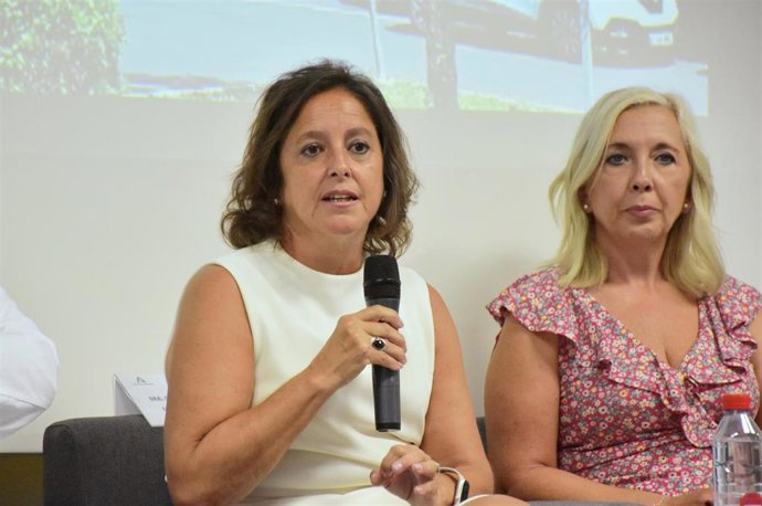 La consejera de Salud y Consumo de la Junta de Andalucía, Catalina García, en un acto en Málaga.