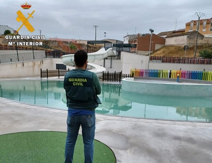Vista de la piscina municipal de Villanubla.
