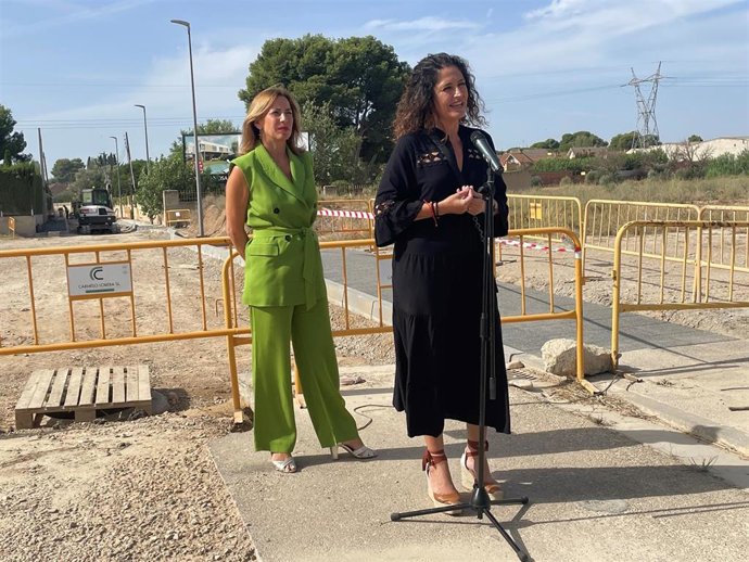 La alcaldesa de Zaragoza, Natalia Chueca, y la de Cuarte de Huerva, Elena Lacalle