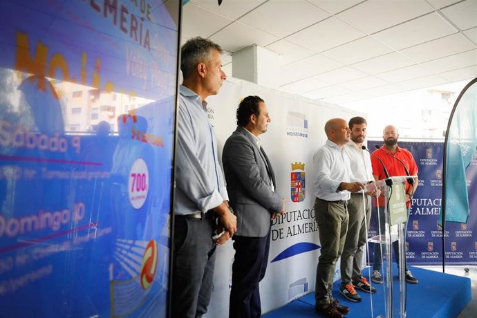 Presentación del torneo Costa de Almería de Vóley Playa