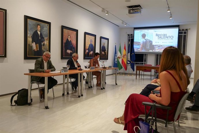 Presentación Becas Talento