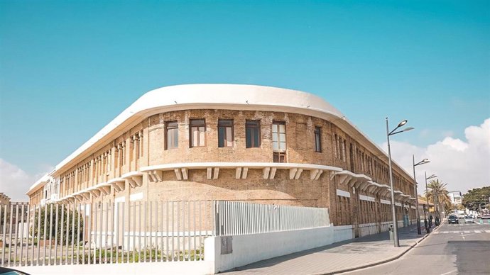 Archivo - Imagen del edificio de los docks en la Marina de Valncia 