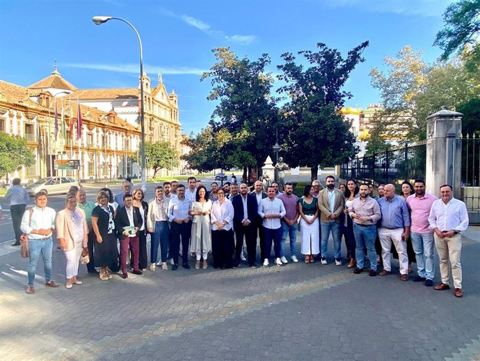 Crespín y Romero, con alcaldes y portavoces socialistas.