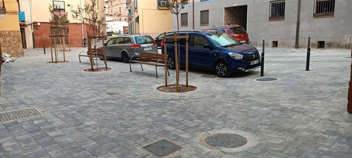 La plaza de la Jolea de Calatayud recupera la movilidad una vez terminada su renovación