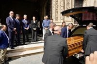 Abierta la capilla ardiente de María Jiménez en el Ayuntamiento de Sevilla para rendirle un último homenaje