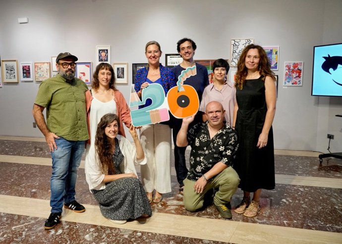 Inauguración de la exposición titulada 'Euskal Irudigileak 20 urte' en la sede de Juntas Generales en Bilbao