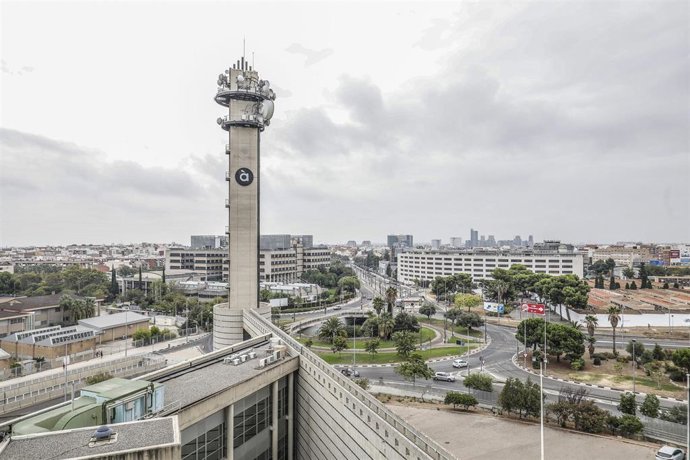 Archivo - Edificio de la sede de la televisión valenciana  Punt