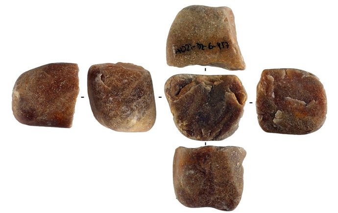 Imagen de piezas arqueológicas encontradas en Los Aljezares, en Aspe (Alicante).