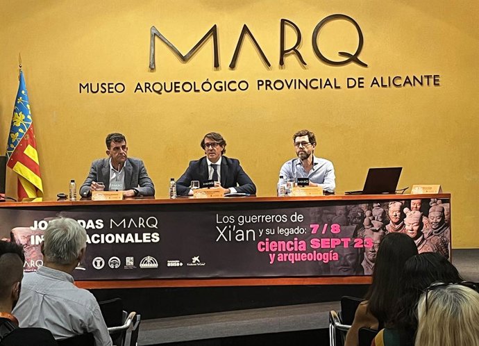 Presentación del congreso que se celebra en el Museo Arqueológico de Alicante (MARQ) sobre la exposición de los Guerreros de Xi'an.