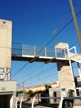 La pasarela de la estación Son Cladera Es Vivero tras las reparaciones