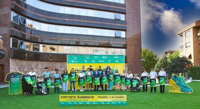 Presentación de la Carrera Solidaria por la ELA de Eurocaja Rural