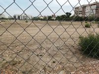 Lobato acusa a Ayuso de montar "200 polémicas" y "sin mover un dedo" por la educación, entre obras y parcelas sin uso