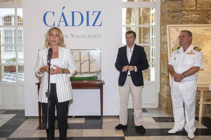 Inauguración de la exposición Cádiz, siglos de navegación en Diputación.
