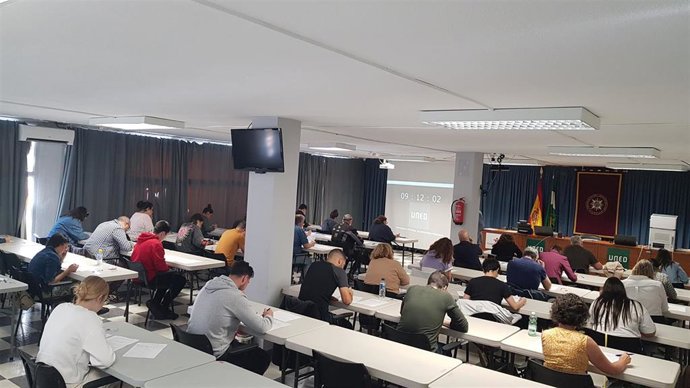 Np Más De 1.100 Estudiantes Se Examinan Esta Semana En La Sede De La Uned En El Campo De Gibraltar