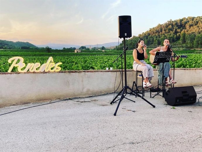 Un espectáculo artístico en un acto sobre agroturismo