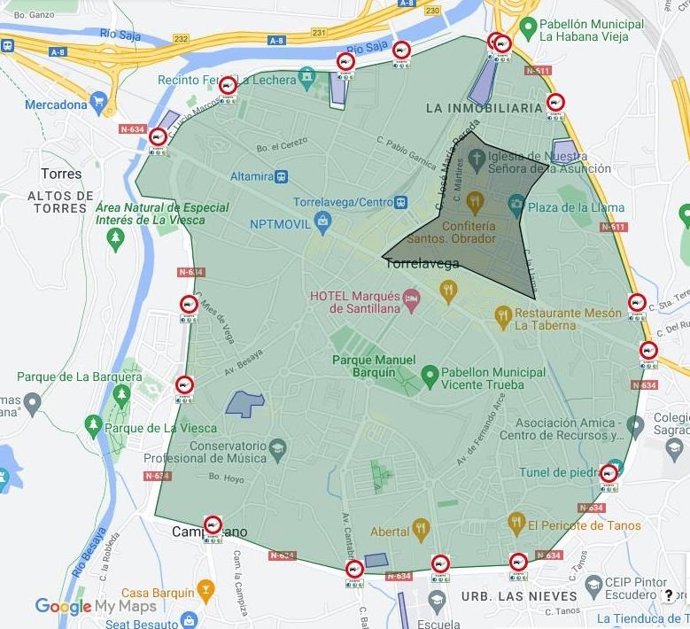 Mapa con la ZBE aprobada (en negro) y la propuesta de la Mesa de Movilidad del Besaya (en verde).