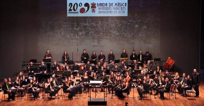 La banda 'Juventudes Musicales' pone el broche de oro al III Festival 'Escenario Patrimonio' en Trigueros (Valladolid)