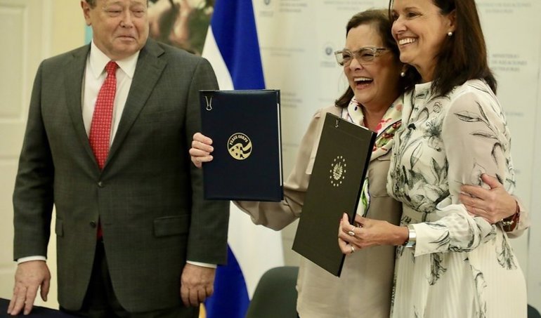 Política