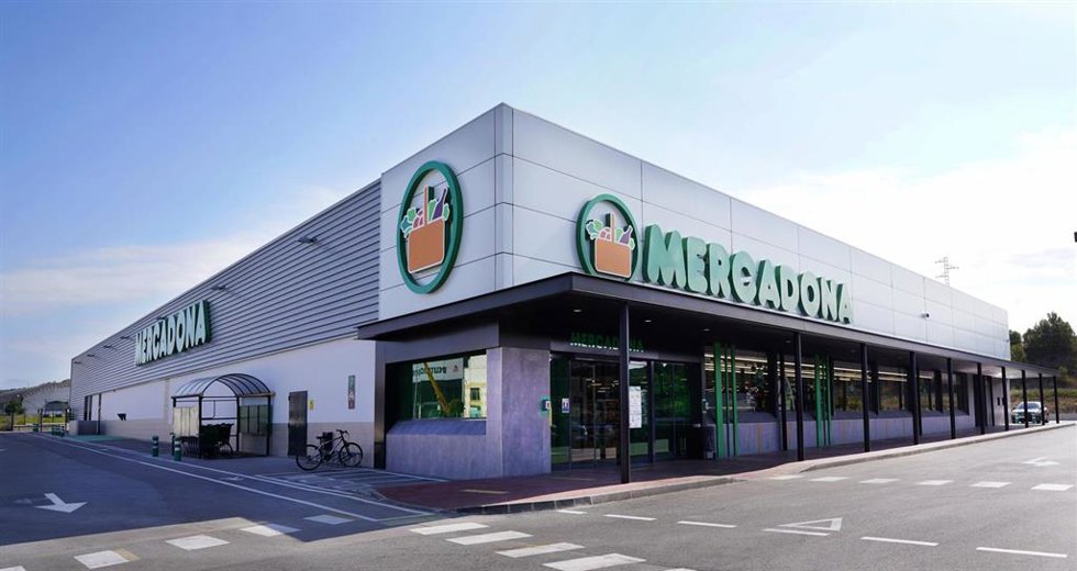 Archivo - Supermercado de Mercadona en Tafalla.