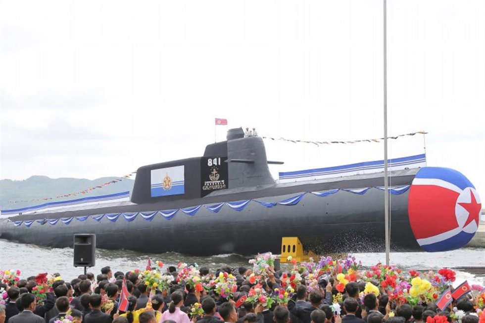 Submarino de ataque exhibido por el régimen de Corea del Norte