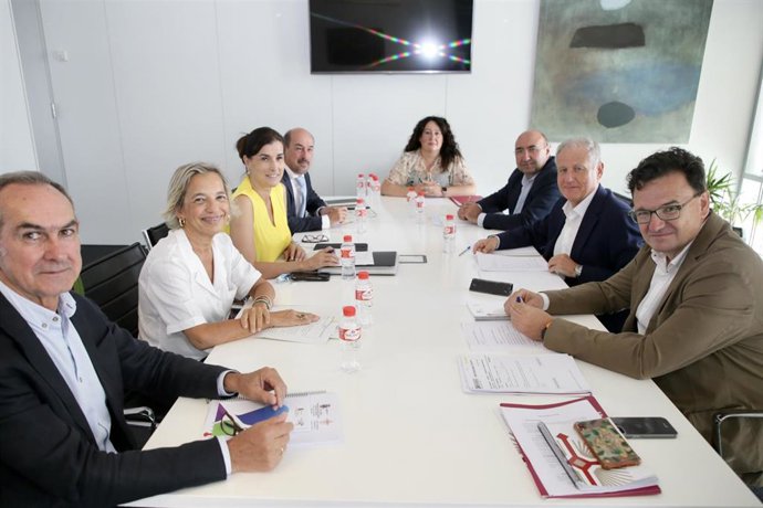 Reunión Consejería de Industria-Ayuntamiento de Santander