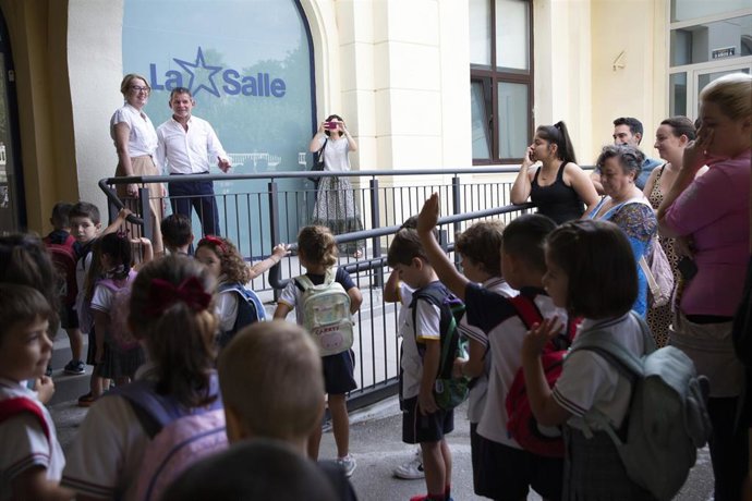 La Consejera De Cultura, Turismo Y Deporte, Eva Guillermina Fernández, Asiste A La Inauguración Del Curso Escolar En El Colegio La Salle De Santander.