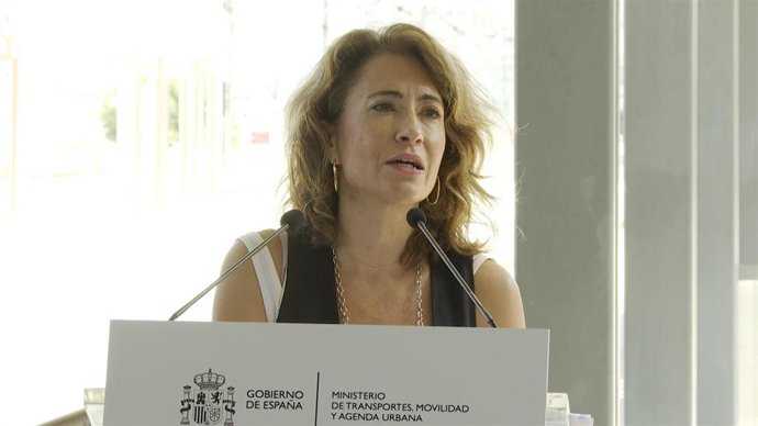 La ministra de Transportes, Movilidad y Agenda Urbana en funciones, Raquel Sánchez, en la estación ferroviaria de Xtiva (Valencia), con motivo de la puesta en servicio del nuevo trazado en ancho convencional entre esta localidad y La Encina