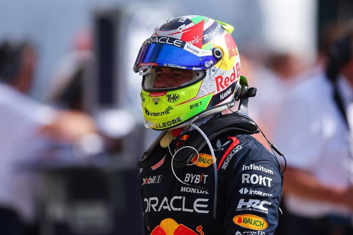 El mexicano Sergio 'Checo' Pérez tras la carrera en Monza.
