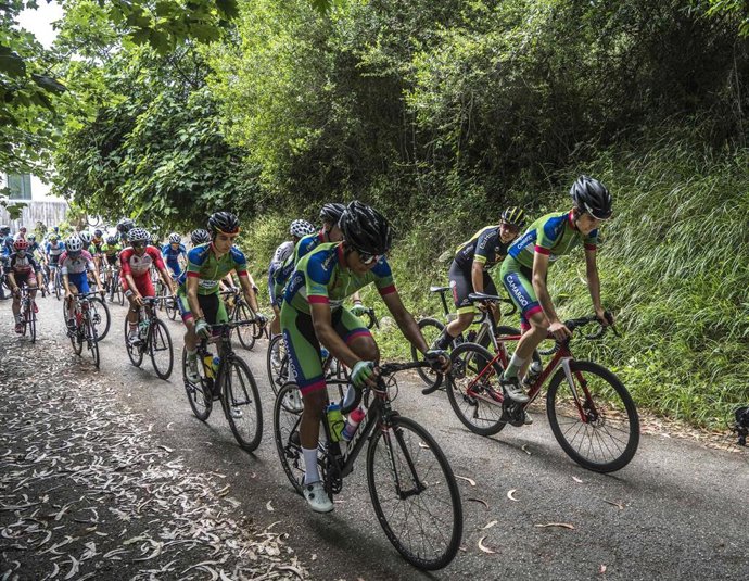 Archivo - El Ayuntamiento de Camargo destina 140.000 euros a asociaciones y deportistas para eventos deportivos.