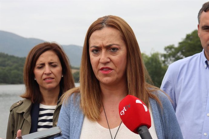 Archivo - Virginia Barcones hace declaraciones en Valle de Tobalina (Burgos).