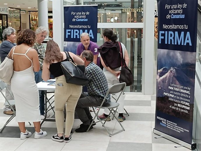 Recogida de firmas de la iniciativa legislativa popular (ILP) de una ley frente a catástrofes volcánicas