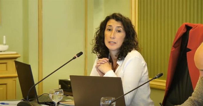 Archivo - La diputada socialista en el Parlament, Amanda Fernández.