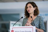 Ayuso muestra la consternación de la región por el terremoto y comparte la preocupación de los marroquíes en Madrid