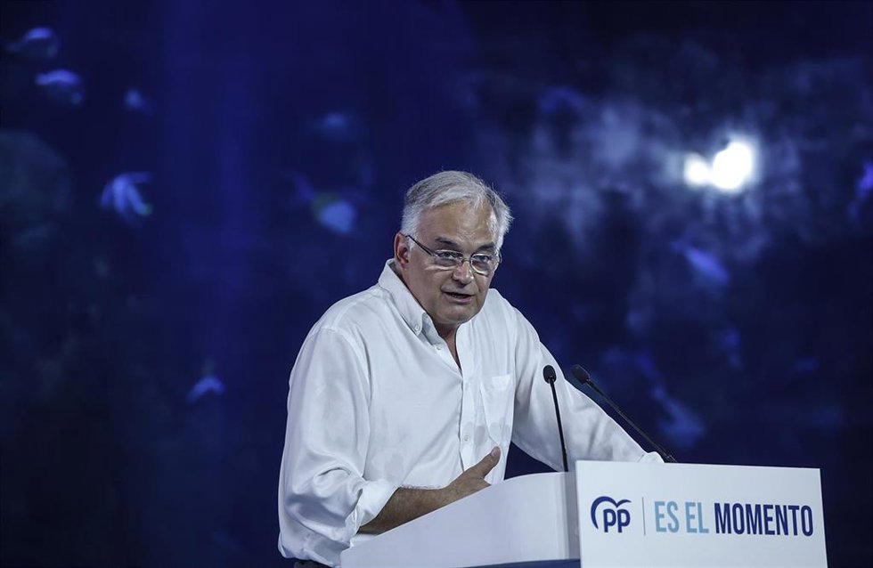 Archivo - El vicesecretario de Acción Institucional del PP, Esteban González Pons, en un mítin del partido.