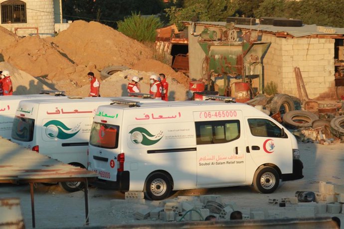 Archivo - Ambulancia en Líbano  