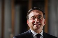 Albares afirma que continuen sense constar espanyols morts o ferits en el terratrmol del Marroc