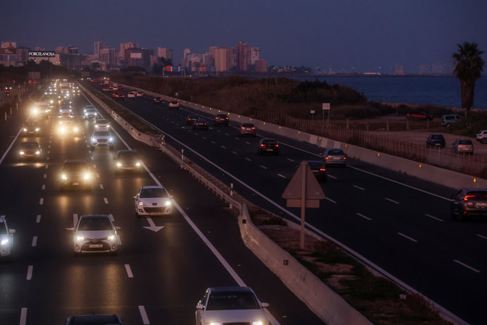 Vista de la autovía V-21 en Valencia, a 28 de diciembre de 2022, en Valencia, Comunidad Valenciana (España). 