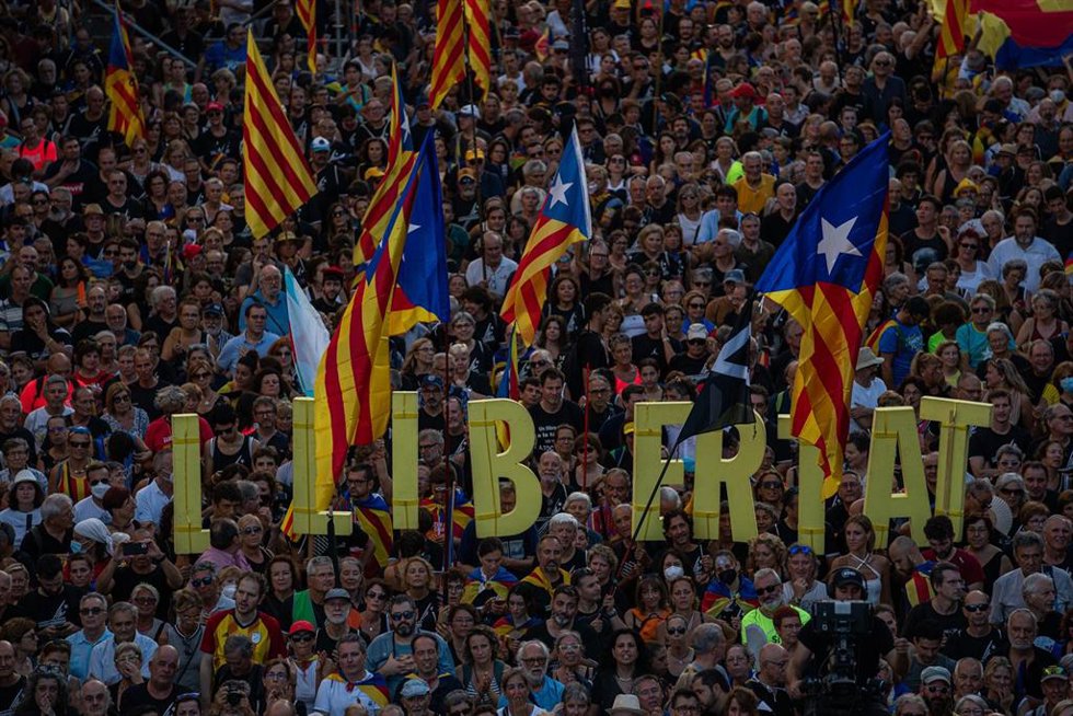 Archivo - Manifestación convocada por la ANC con motivo de la Diada de 2022.