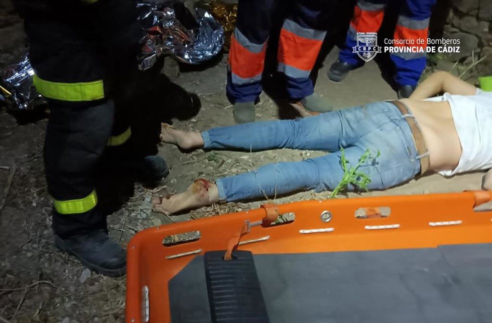Cae desde un balcón de 10 metros al intentar entrar en su vivienda tras olvidar las llaves en Castellar