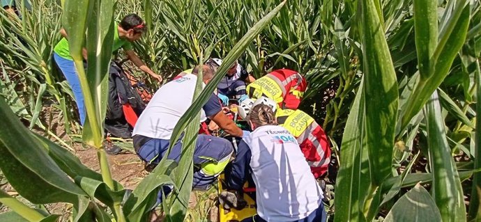 Atención sanitaria a la parapentista accidentada en Potes