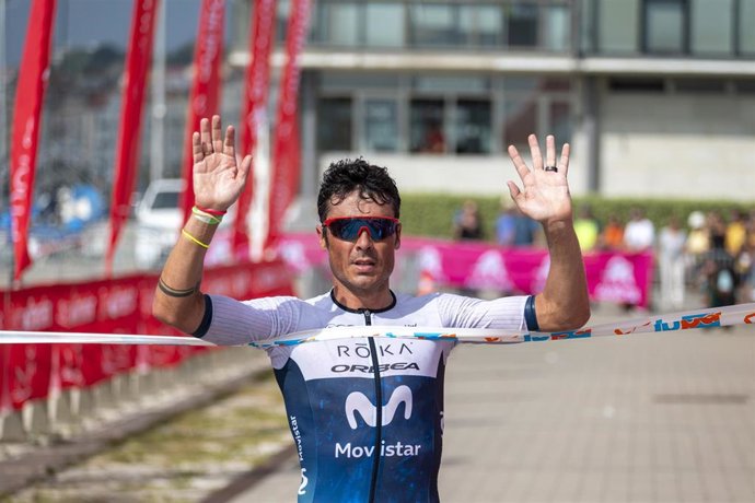 El pentacampeón del mundo y Premio Princesa Leticia de los Deportes, Javier Gómez Noya, ganador en categoría masculina del Triatlón Ciudad de Santander, mientras que la valenciana Sara Alemany lo ha hecho en categoría femenina