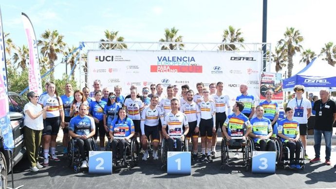 La selección española de ciclismo cierra la temporada con exhibición en la Valencia European Paracycling Cup.