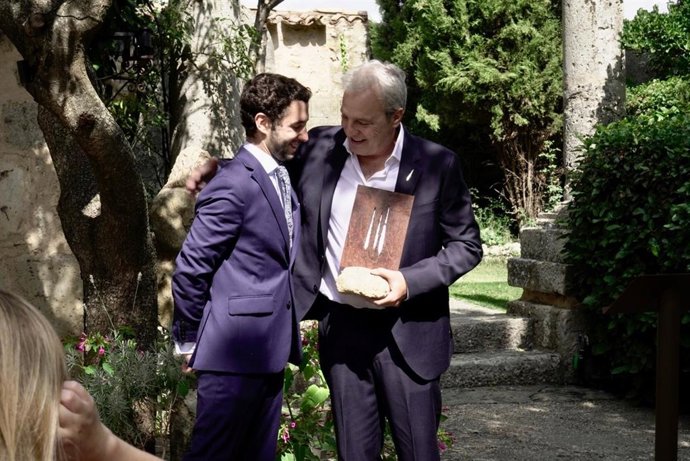 David Summers, Ciprés de Honor y Patrono de la Fundación Godofredo Garabito y Gregorio