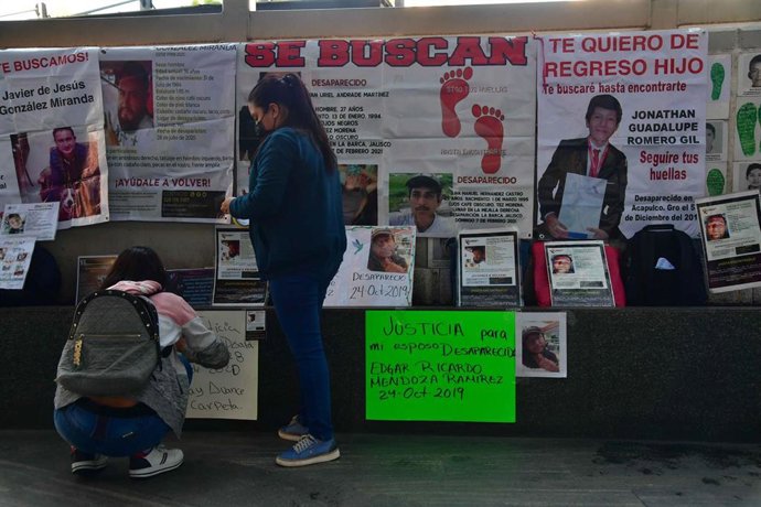Archivo - Imagen de archivo de una manifestación de madres buscadoras de hijos y esposos desaparecidos en México