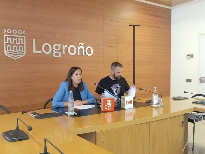 Los concejales socialistas, Esmeralda Campos e Iván Reinares