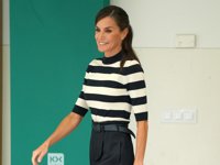 La niebla obliga al avión en el que viaja la reina Letizia a aterrizar en A Coruña en vez de en Santiago