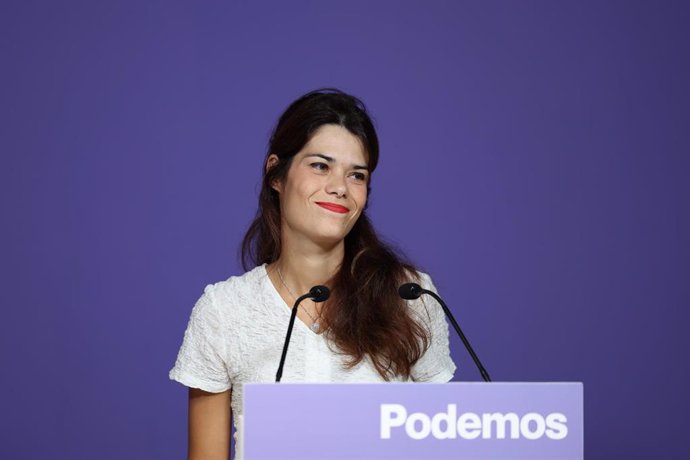 La portavoz nacional de Podemos, Isa Serra, ofrece una rueda de prensa, en la sede del partido, a 11 de septiembre de 2023, en Madrid (España). 