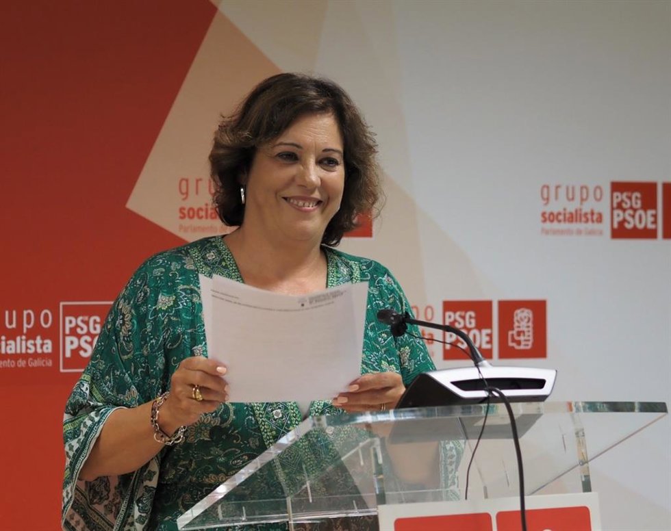 La viceportavoz parlamentaria del PSdeG Begoña Rodríguez Rumbo en rueda de prensa
