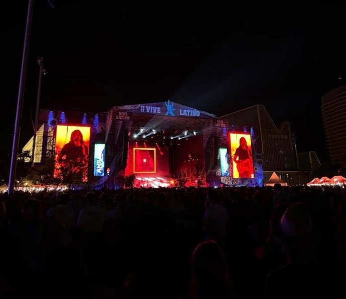 El Festival Vive Latino ha reunido a 44.000 personas este fin de semana en Zaragoza.