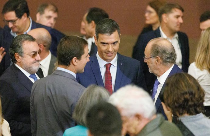 El president del Govern central en funcions i secretari general del PSOE, Pedro Sánchez, a l'Ateneu de Madrid (Madrid)